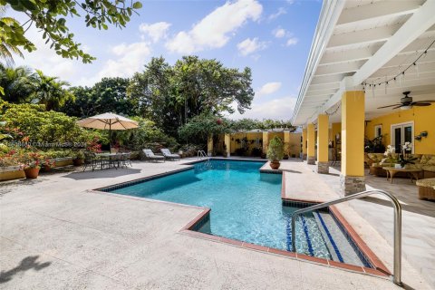 Villa ou maison à vendre à Pinecrest, Floride: 5 chambres, 348.38 m2 № 1049606 - photo 14