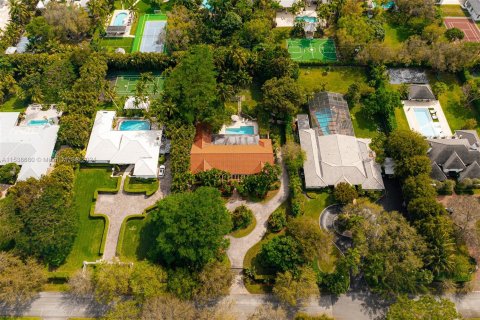 Villa ou maison à vendre à Pinecrest, Floride: 5 chambres, 348.38 m2 № 1049606 - photo 17
