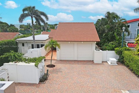 Casa en venta en Jupiter, Florida, 3 dormitorios, 178.93 m2 № 1333272 - foto 2