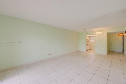 Copropriété à vendre à Davie, Floride: 2 chambres, 84.73 m2 № 1331593 - photo 21