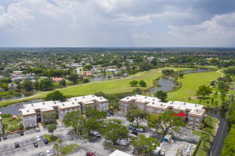 Copropriété à vendre à Davie, Floride: 2 chambres, 84.73 m2 № 1331593 - photo 6