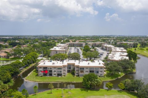 Copropriété à vendre à Davie, Floride: 2 chambres, 84.73 m2 № 1331593 - photo 8