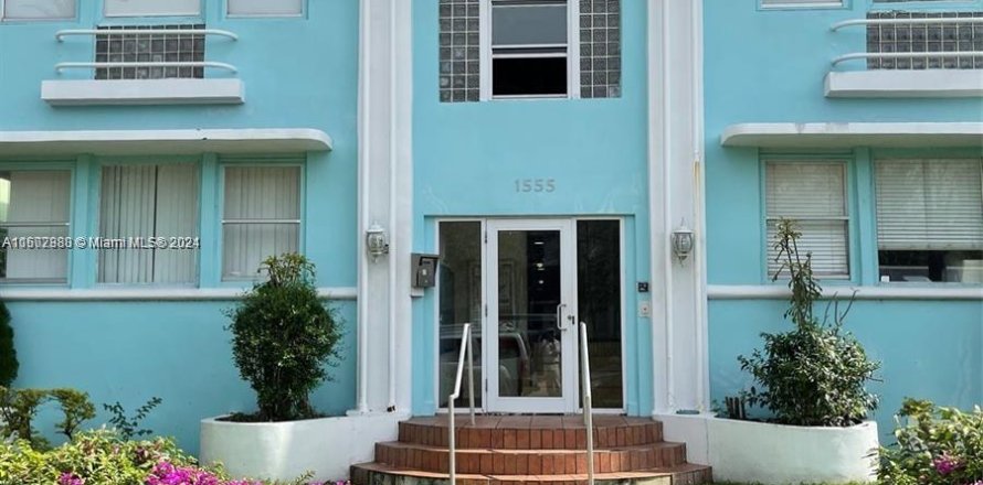 Condo in Miami Beach, Florida, 1 bedroom  № 1227318