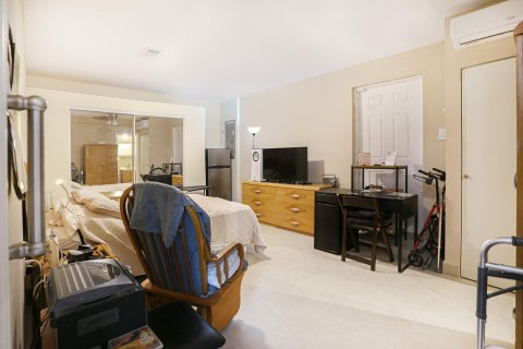 Casa en venta en Miami, Florida, 4 dormitorios, 156.17 m2 № 1079368 - foto 3