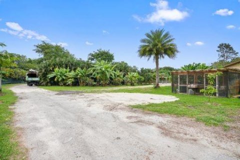 Villa ou maison à vendre à Davie, Floride: 3 chambres, 204.38 m2 № 1079367 - photo 1