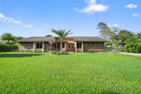 Villa ou maison à vendre à Davie, Floride: 3 chambres, 204.38 m2 № 1079367 - photo 10