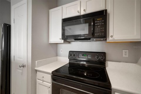 Condo in Tampa, Florida, 1 bedroom  № 1432662 - photo 8