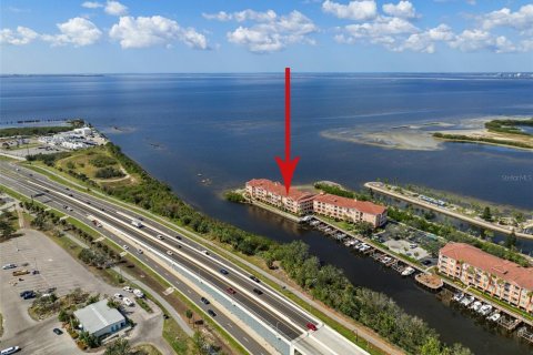 Condo in Tampa, Florida, 1 bedroom  № 1432662 - photo 28