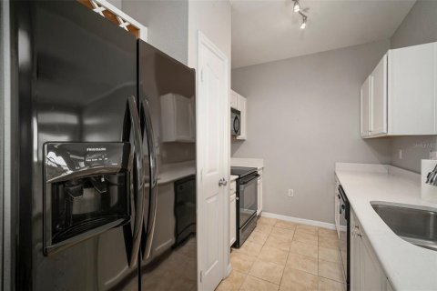 Condo in Tampa, Florida, 1 bedroom  № 1432662 - photo 6