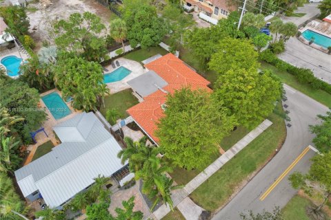 Villa ou maison à vendre à Fort Lauderdale, Floride: 4 chambres, 287.35 m2 № 1023637 - photo 8