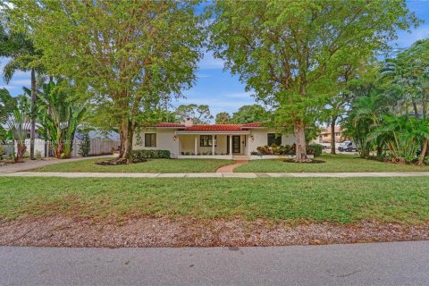 House in Fort Lauderdale, Florida 4 bedrooms, 287.35 sq.m. № 1023637 - photo 4