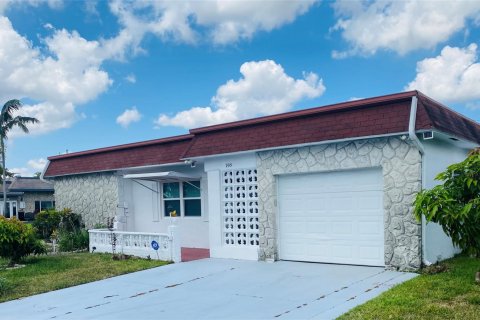 Villa ou maison à vendre à Margate, Floride: 2 chambres, 157 m2 № 1073516 - photo 23