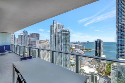 Condominio en venta en Miami, Florida, 3 dormitorios, 123.1 m2 № 1413552 - foto 1