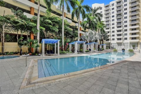 Condominio en venta en Aventura, Florida, 2 dormitorios, 99.87 m2 № 1389788 - foto 29