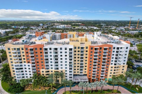 Condominio en venta en Aventura, Florida, 2 dormitorios, 99.87 m2 № 1389788 - foto 1