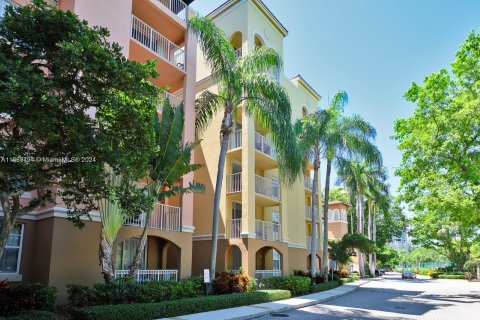 Condo in Aventura, Florida, 2 bedrooms  № 1389867 - photo 16