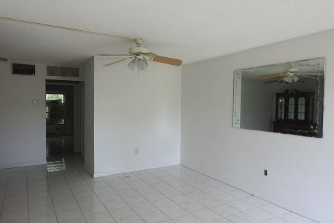 Купить кондоминиум в Майами-Гарденс, Флорида 1 спальня, 72м2, № 1029671 - фото 4