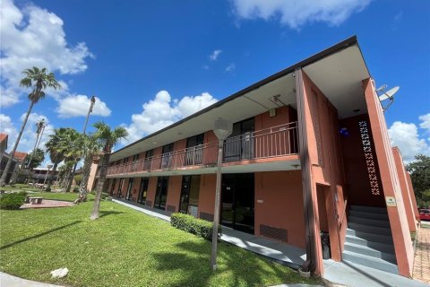 Apartamento en alquiler en Orlando, Florida, 1 dormitorio, 28.99 m2 № 1358110 - foto 1