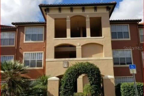 Condo in Orlando, Florida, 1 bedroom  № 1358106 - photo 1