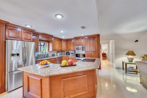 Villa ou maison à vendre à Coral Springs, Floride: 4 chambres, 244.24 m2 № 1171353 - photo 22