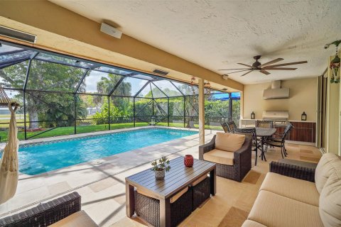 Villa ou maison à vendre à Coral Springs, Floride: 4 chambres, 244.24 m2 № 1171353 - photo 9
