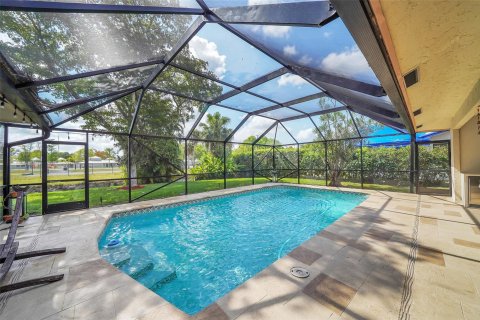 Villa ou maison à vendre à Coral Springs, Floride: 4 chambres, 244.24 m2 № 1171353 - photo 6