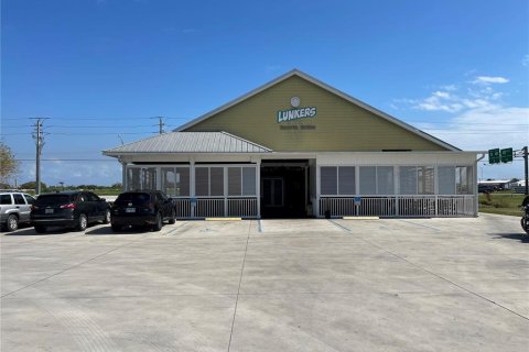 Commercial property in Okeechobee, Florida 324.97 sq.m. № 1039054 - photo 2