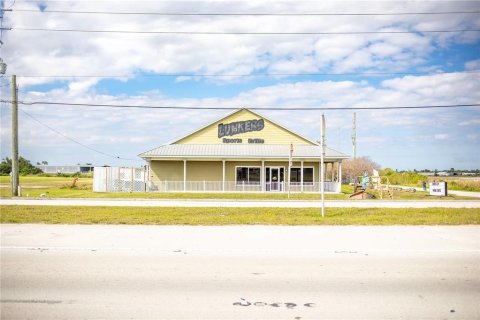 Commercial property in Okeechobee, Florida 324.97 sq.m. № 1039054 - photo 22