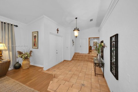 Villa ou maison à vendre à Palmetto Bay, Floride: 4 chambres, 291.16 m2 № 1227145 - photo 11