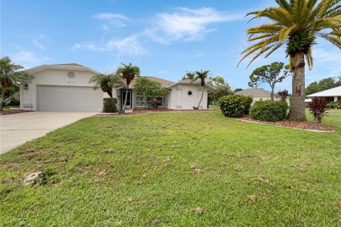 Villa ou maison à vendre à Punta Gorda, Floride: 3 chambres, 148.92 m2 № 1308836 - photo 1