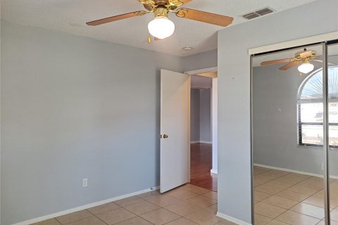 Duplex in Edgewater, Florida 2 bedrooms, 104.52 sq.m. № 1243633 - photo 13