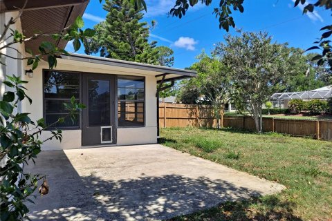 Duplex in Edgewater, Florida 2 bedrooms, 104.52 sq.m. № 1243633 - photo 22