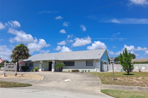 Duplex à vendre à Edgewater, Floride: 2 chambres, 104.52 m2 № 1243633 - photo 28