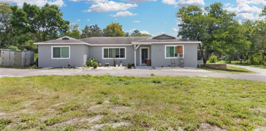 House in Hudson, Florida 4 bedrooms, 210.33 sq.m. № 1343295