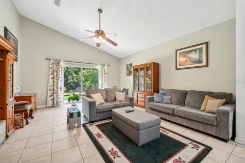 Villa ou maison à vendre à Kissimmee, Floride: 4 chambres, 261.33 m2 № 1343332 - photo 3