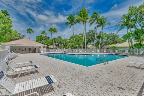 Villa ou maison à vendre à Palm Beach Gardens, Floride: 2 chambres, 107.02 m2 № 1061084 - photo 1