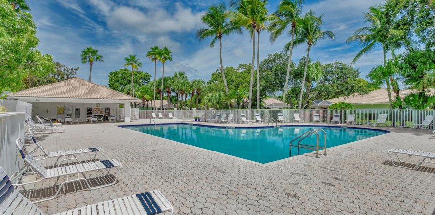 Villa ou maison à Palm Beach Gardens, Floride 2 chambres, 107.02 m2 № 1061084