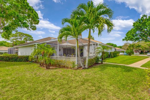 Villa ou maison à vendre à Palm Beach Gardens, Floride: 2 chambres, 107.02 m2 № 1061084 - photo 23