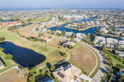 Terrain à vendre à Punta Gorda, Floride № 1085374 - photo 6