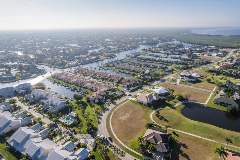 Terreno en venta en Punta Gorda, Florida № 1085374 - foto 12