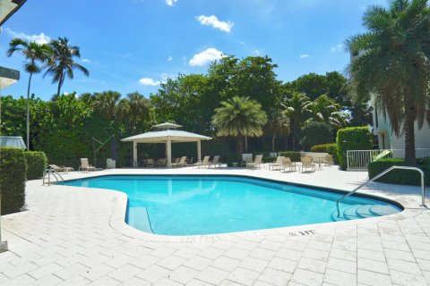 Adosado en venta en Highland Beach, Florida, 3 dormitorios, 199.65 m2 № 1099017 - foto 11