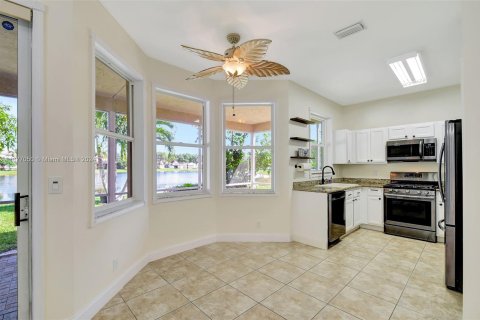 Casa en venta en Lake Worth, Florida, 3 dormitorios, 177.07 m2 № 1402659 - foto 12