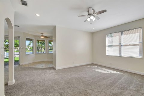 Casa en venta en Lake Worth, Florida, 3 dormitorios, 177.07 m2 № 1402659 - foto 7