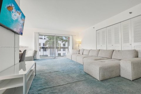 Condominio en venta en Miami Beach, Florida, 2 dormitorios, 99.5 m2 № 1402658 - foto 5