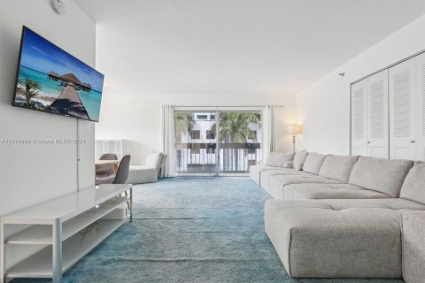 Condominio en venta en Miami Beach, Florida, 2 dormitorios, 99.5 m2 № 1402658 - foto 4