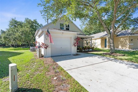 Villa ou maison à vendre à Lutz, Floride: 4 chambres, 133.41 m2 № 1249308 - photo 4