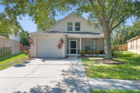 Villa ou maison à vendre à Lutz, Floride: 4 chambres, 133.41 m2 № 1249308 - photo 1