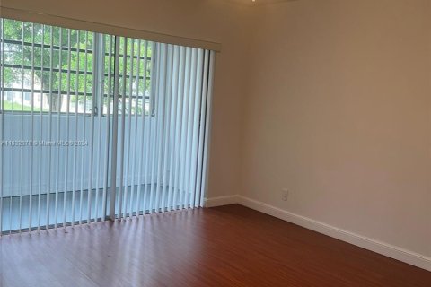 Copropriété à vendre à Hollywood, Floride: 1 chambre, 60.39 m2 № 1292382 - photo 3