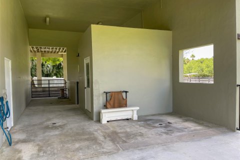 Villa ou maison à vendre à Southwest Ranches, Floride: 5 chambres, 358.05 m2 № 1027192 - photo 9