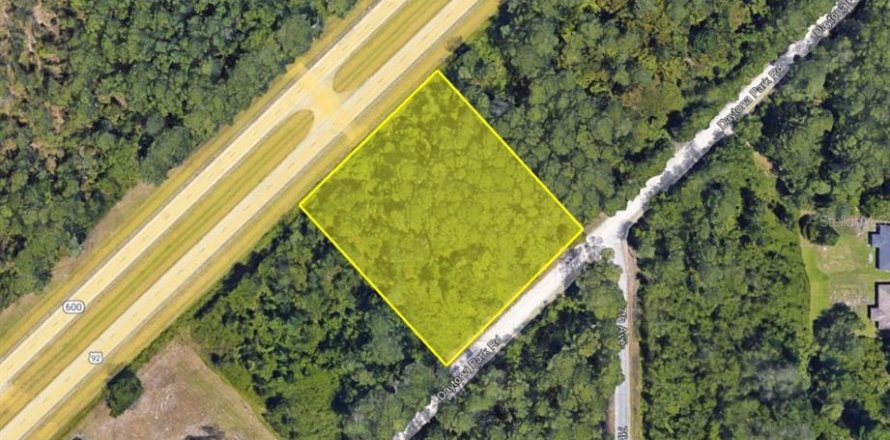 Land in DeLand, Florida № 1376889